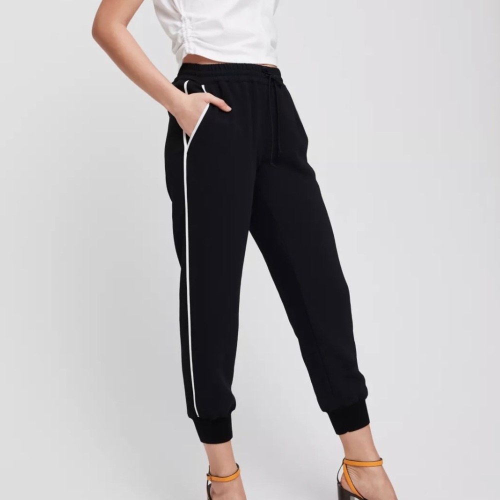Aritzia Wilfred Buffon pant